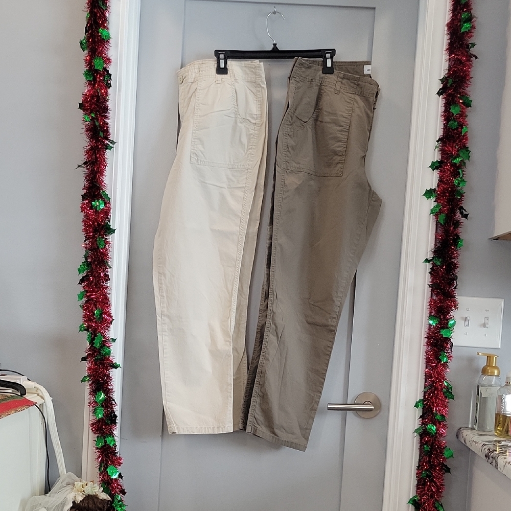 Set Of Two Liz Claiborne Women's cargo Poplin Classics- Oatmeal and Taupe